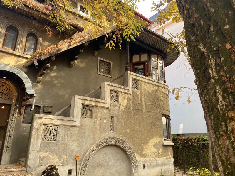 ulei motor –vila-interbelica-zona-kiseleff-vila-interbelica-zona-kiseleff-Agentie20imobiliara20sector203